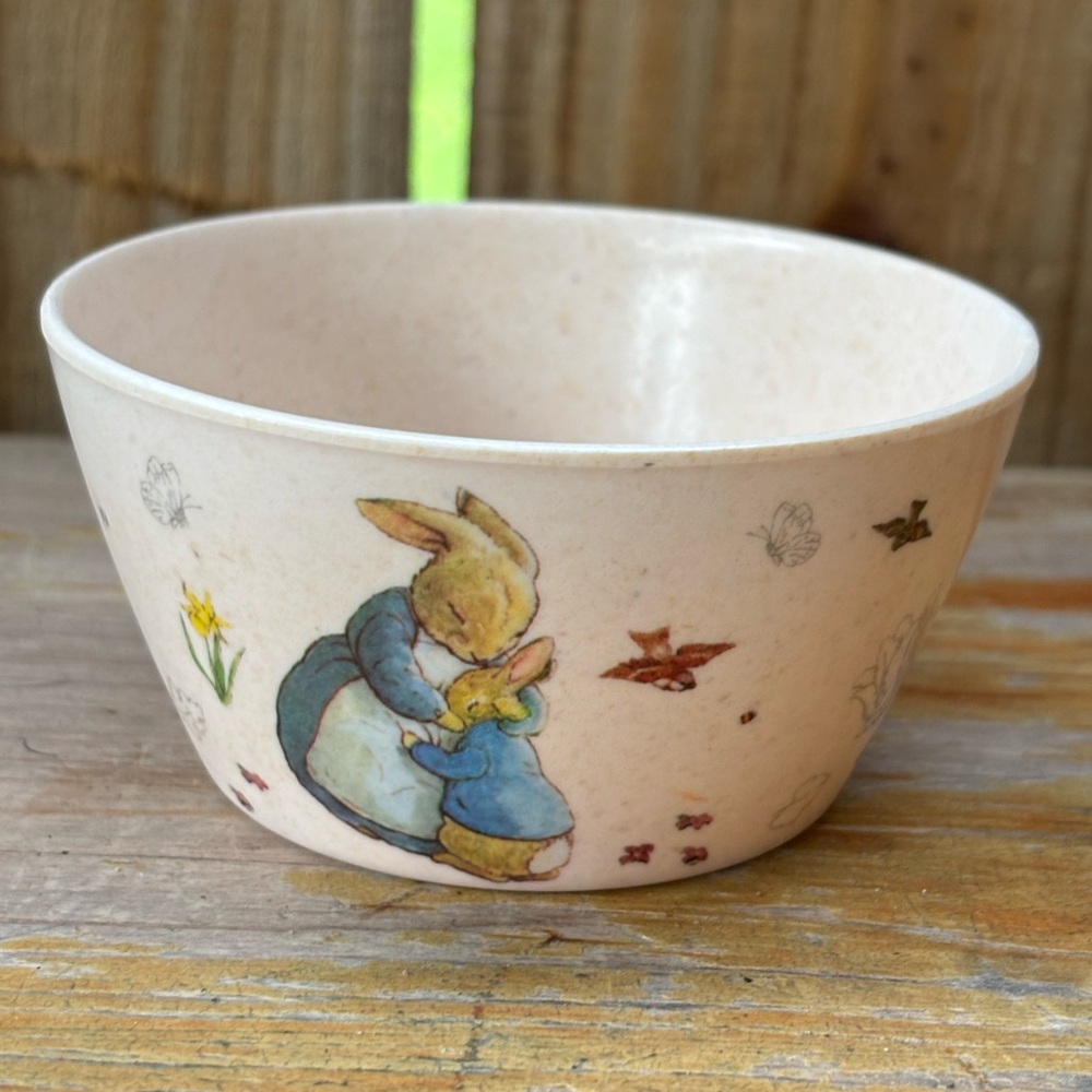 The World of Beatrix Potter Peter Rabbit Small Bamboo Eco-Friendly Nut Bowl